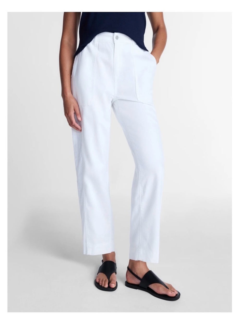 Time and Tru Women’s High Rise Drapey Barrel Jeans